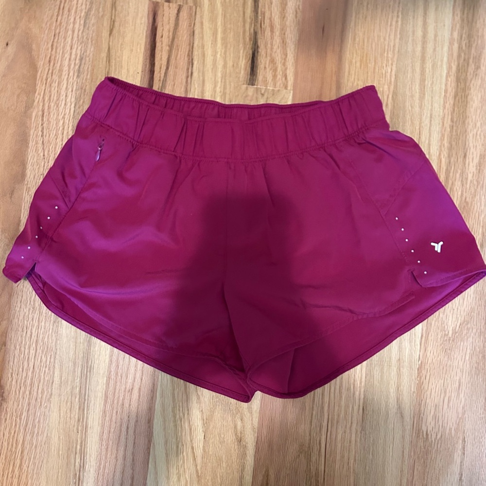 Old Navy Women's Fuchsia Athletic Shorts